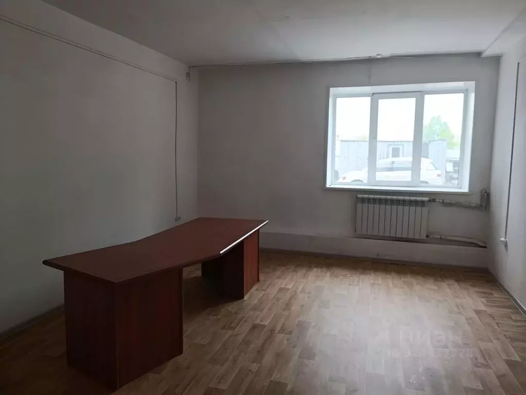 Помещение свободного назначения в Красноярский край, Красноярск ул. ... - Фото 2