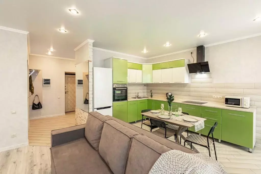 2-к кв. Омская область, Омск ул. Перелета, 27 (64.4 м) - Фото 2