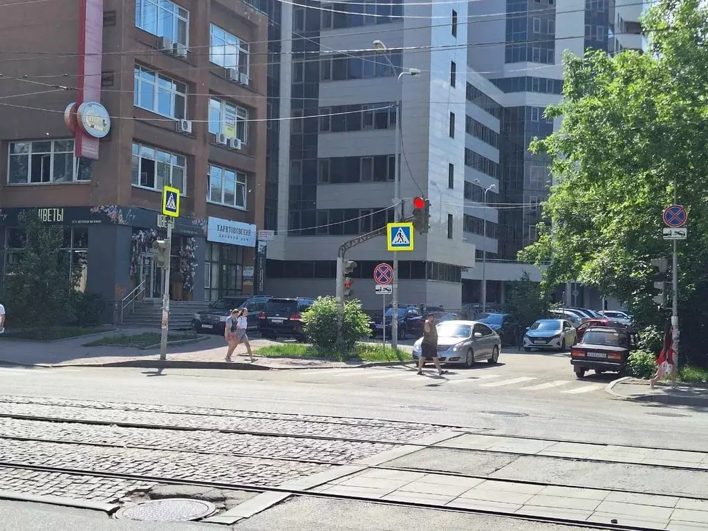 Помещение свободного назначения в Свердловская область, Екатеринбург ... - Фото 1