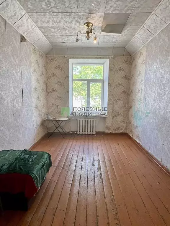 Комната 15,5 м в 1-к., 2/4 эт. - Фото 1