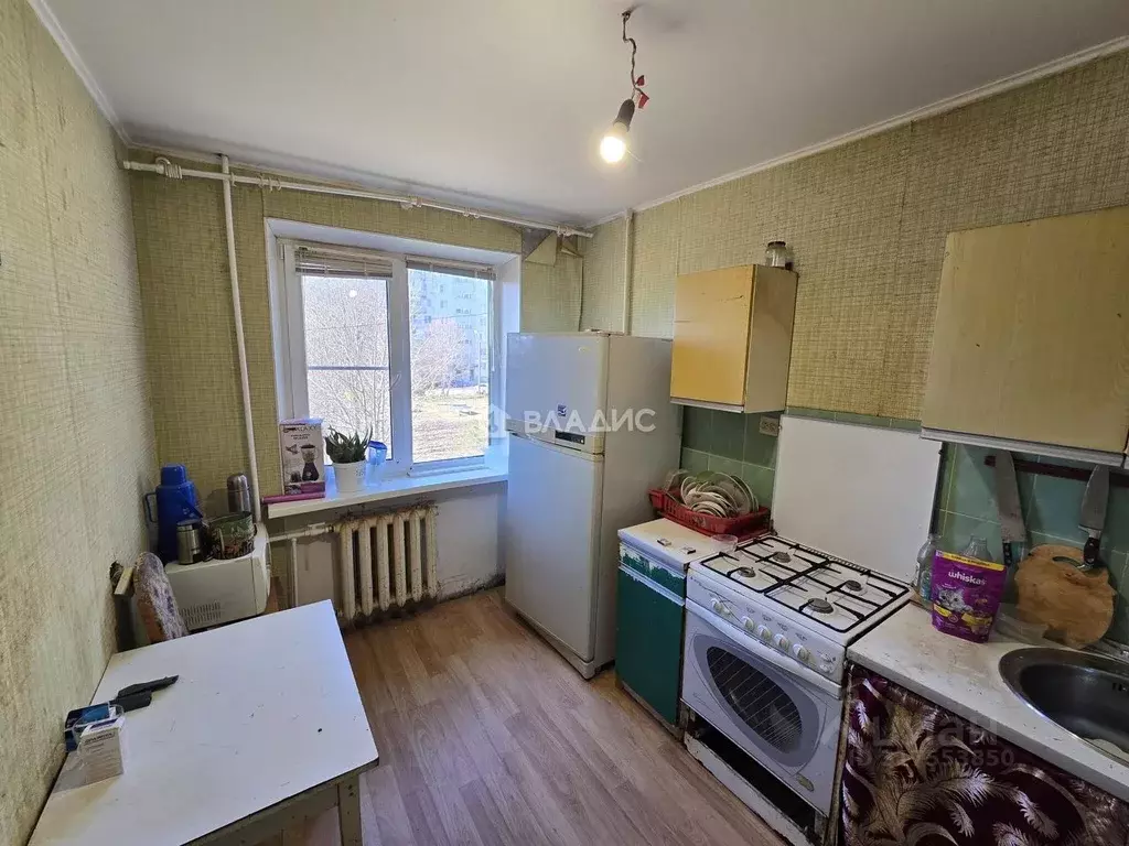 3-к кв. Ярославская область, Рыбинск Инженерная ул., 6 (62.0 м) - Фото 0