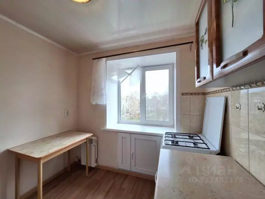2-к кв. Пермский край, Березники Юбилейная ул., 42 (42.6 м) - Фото 0