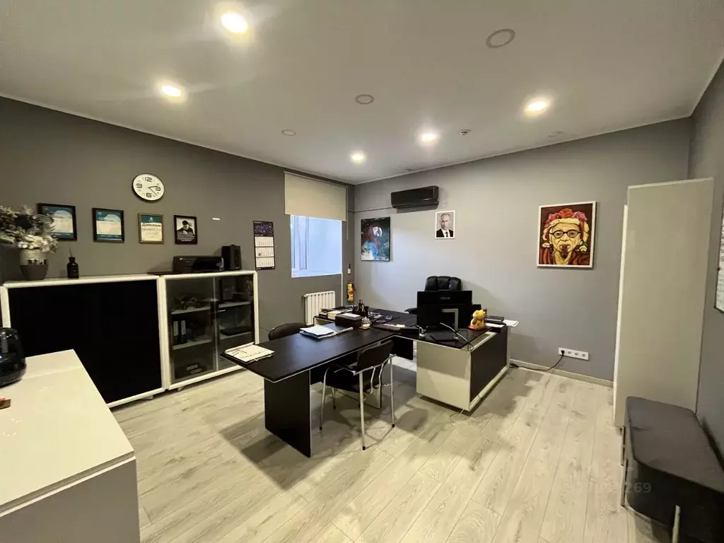 Помещение свободного назначения в Челябинская область, Челябинск ул. ... - Фото 1