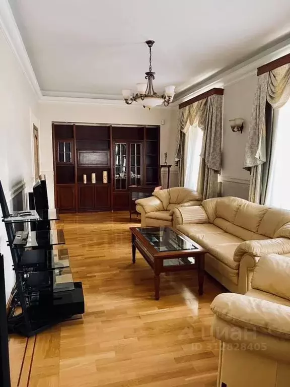 3-к кв. Татарстан, Казань Даурская ул., 24А (102.0 м) - Фото 0