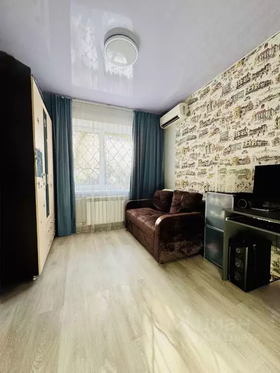 3-к кв. Ростовская область, Ростов-на-Дону Пушкинская ул., 171 (56.9 ... - Фото 2