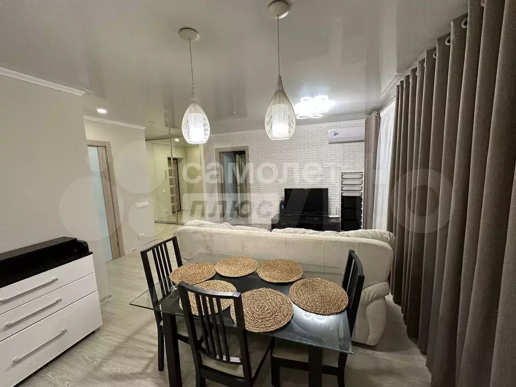 2-к. квартира, 60 м, 10/10 эт. - Фото 1