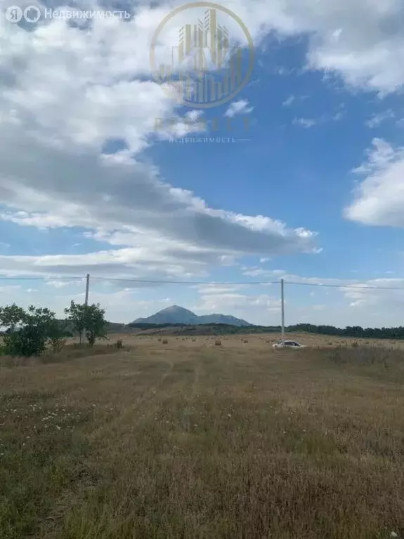 Участок в село Юца, Осенняя улица (10 м) - Фото 1