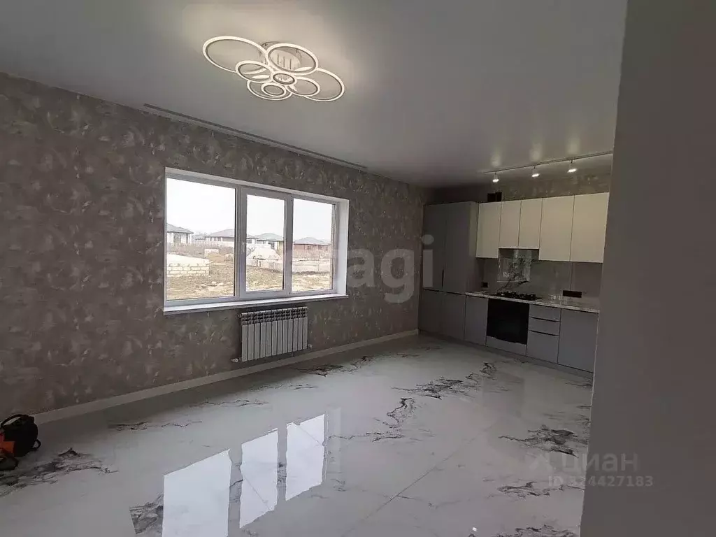 Дом в Ставропольский край, Михайловск Шпаковский район, ул. Софьи ... - Фото 1