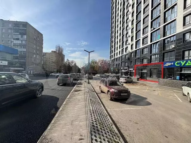 Торговые помещения на красной линии на трафике кб - Фото 0