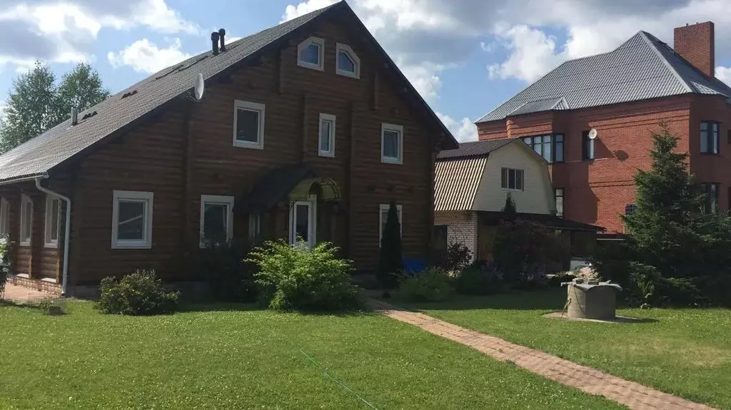 Дом в Тверская область, Конаково Энергетическая ул., 10 (299 м) - Фото 1