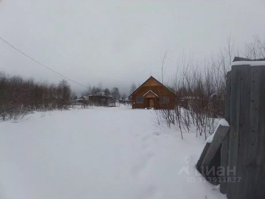 Дом в Пермский край, Александровск Яйва пгт, ул. Домостроителей, 23 ... - Фото 2