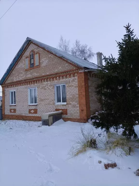 Дом в Башкортостан, Аургазинский район, Семенкинский сельсовет, д. ... - Фото 0