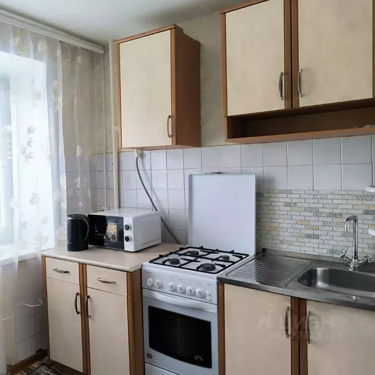 1-к кв. Владимирская область, Владимир Почаевская ул., 21А (32.0 м) - Фото 1