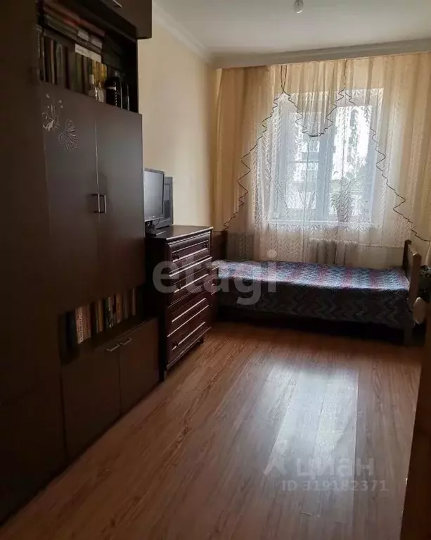 3-к кв. Адыгея, Майкоп ул. Ленина, 8 (56.5 м) - Фото 0