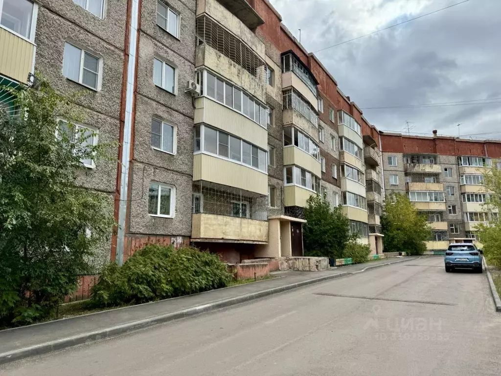 1-к кв. Бурятия, Улан-Удэ ул. Мокрова, 42 (33.0 м) - Фото 1