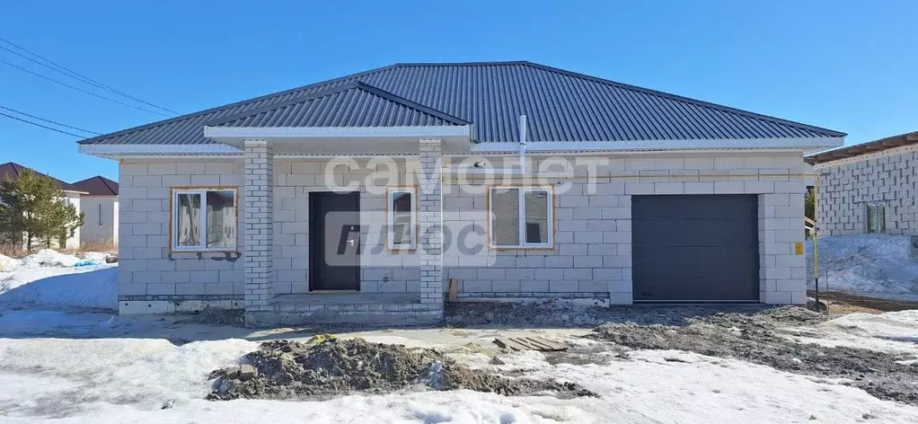 Дом в Алтайский край, Барнаул городской округ, пос. Бельмесево, ... - Фото 1