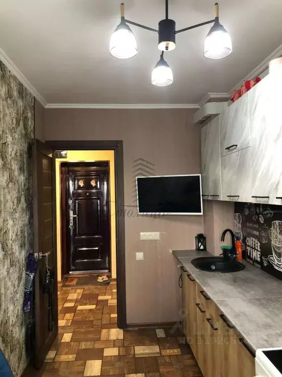1-к кв. Белгородская область, Старый Оскол пер. Мира, 16 (30.0 м) - Фото 1