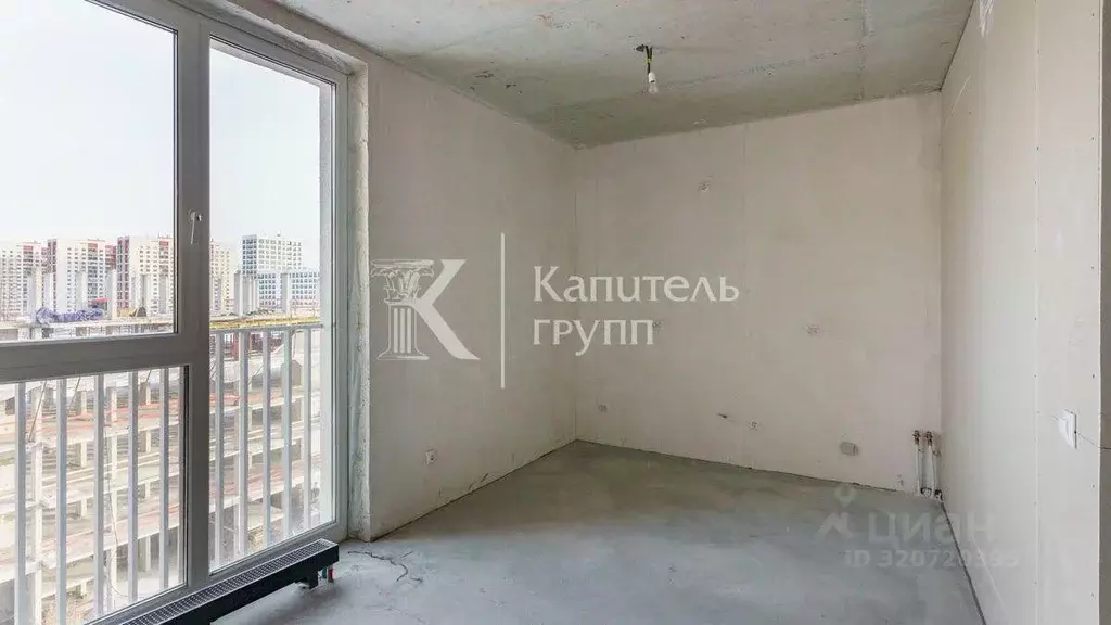 1-к кв. Тюменская область, Тюмень ул. Муравленко, 9к1 (39.0 м) - Фото 0