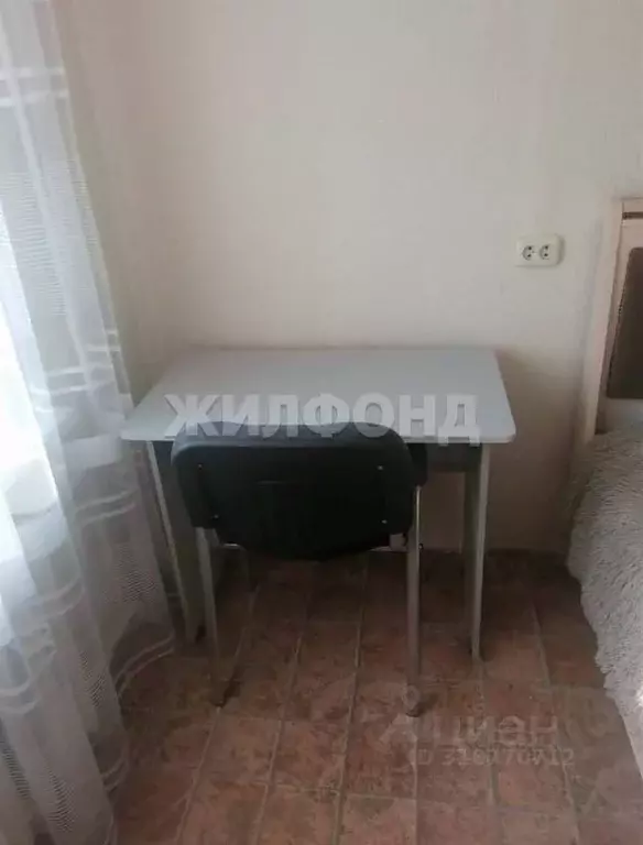 Комната Новосибирская область, Новосибирск ул. Пермитина, 24А (11.6 м) - Фото 1