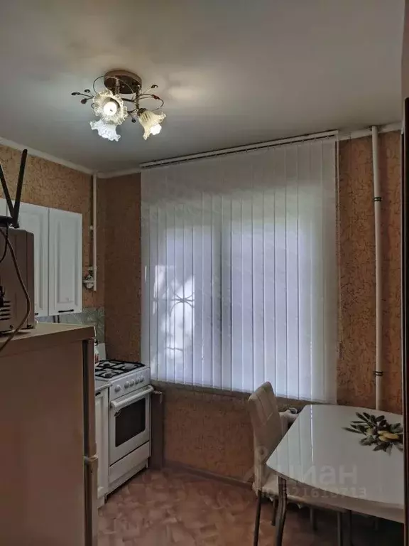 1-к кв. Омская область, Омск Заозерный мкр, ул. Светлая, 12 (30.9 м) - Фото 1