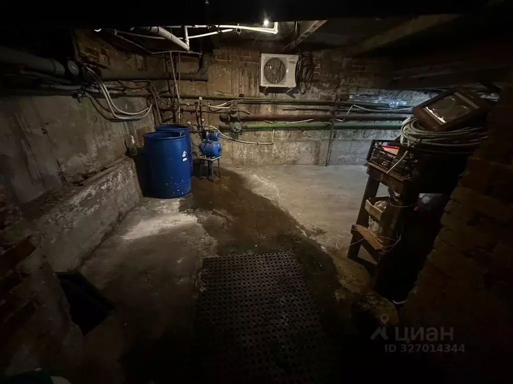 Помещение свободного назначения в Свердловская область, Екатеринбург ... - Фото 1