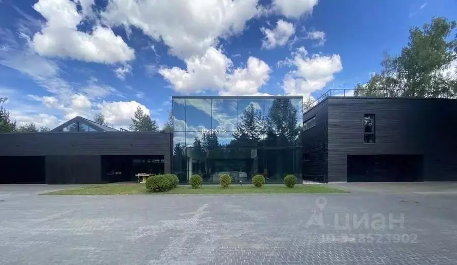 Дом в Московская область, Одинцовский городской округ, с. Лайково, ... - Фото 1