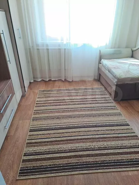 Комната 13 м в 9-к., 8/9 эт. - Фото 0