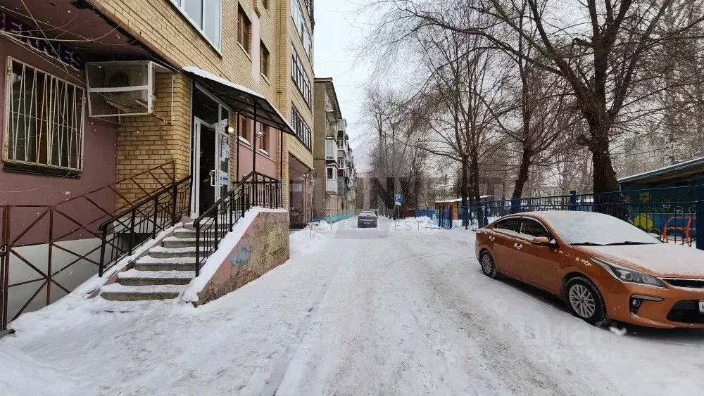 Офис в Челябинская область, Челябинск ул. Курчатова, 30А (127 м) - Фото 1