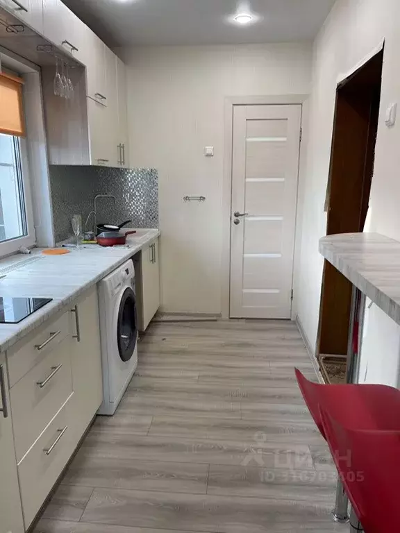 Дом в Новосибирская область, Новосибирск Рентгеновская ул., 15 (65 м) - Фото 0