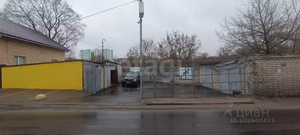 Гараж в Брянская область, Брянск ул. Луначарского, 37 (26 м) - Фото 1