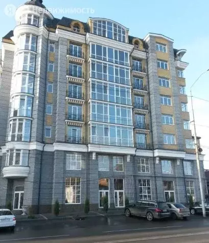 3-комнатная квартира: Саратов, улица имени И.С. Кутякова, 27 (104.7 м) - Фото 1