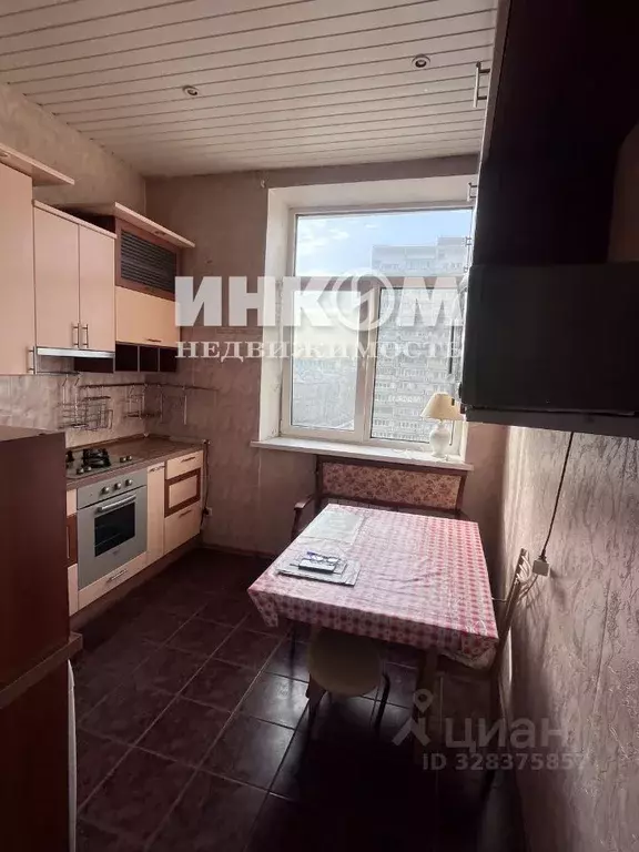 3-к кв. Москва ул. Сайкина, 15/7 (80.5 м) - Фото 2