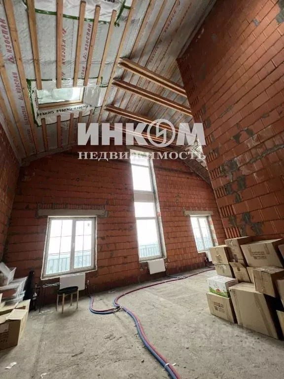 3-к кв. Московская область, Апрелевка Наро-Фоминский городской округ, ... - Фото 1