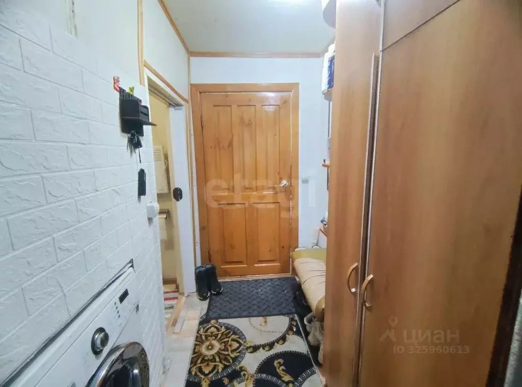 Дом в Белгородская область, Бирюч Красногвардейский район, Октябрьская ... - Фото 1