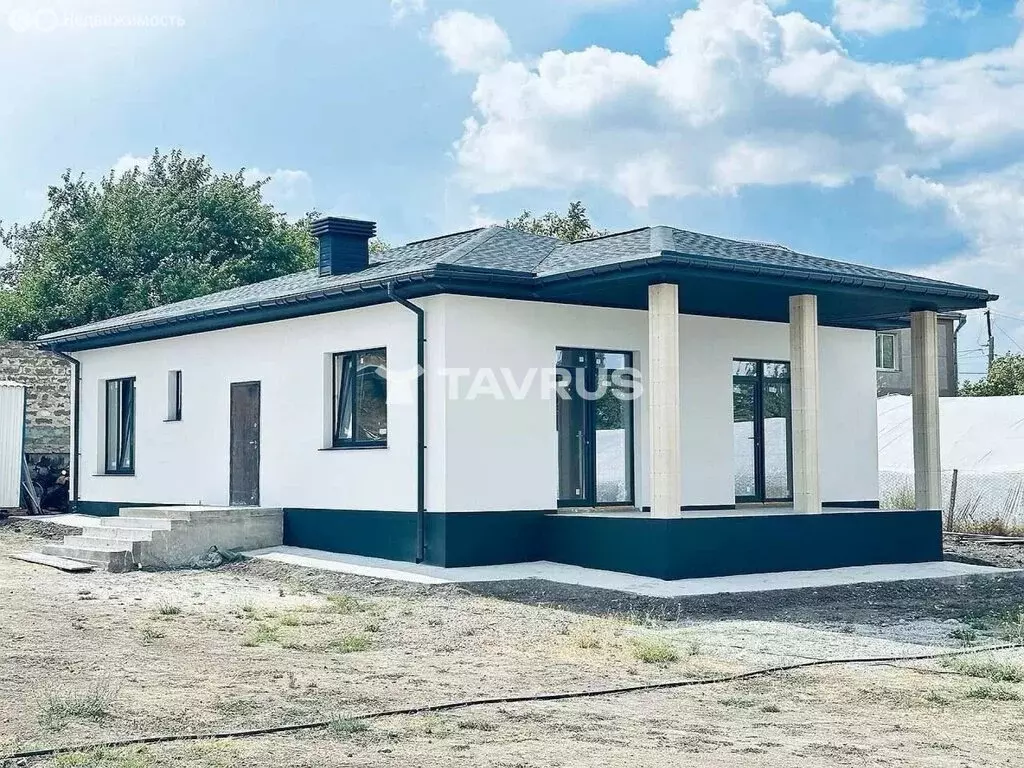 Дом в Урожайное, Подгорная улица, 60А (110 м) - Фото 1