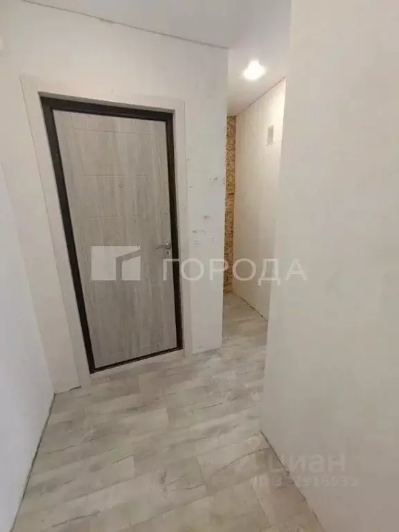 3-к кв. Алтайский край, Барнаул ул. Гущина, 171 (65.8 м) - Фото 0