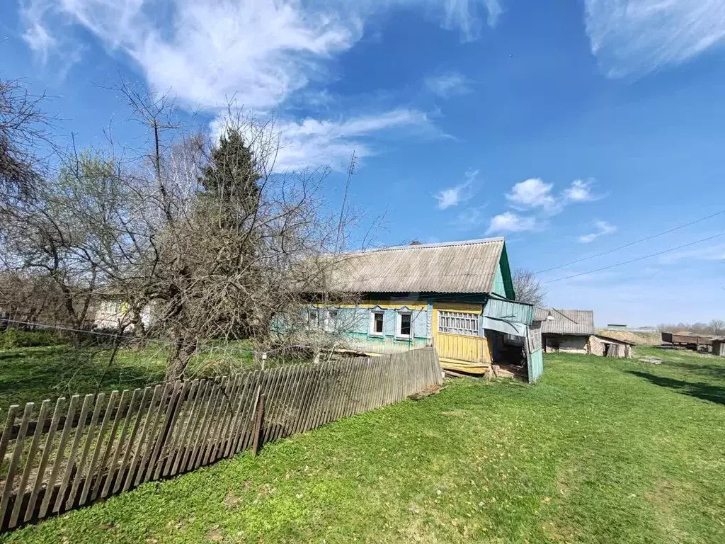 Дом в Калужская область, Ферзиковский район, Бебелевский сельсовет, д. ... - Фото 1