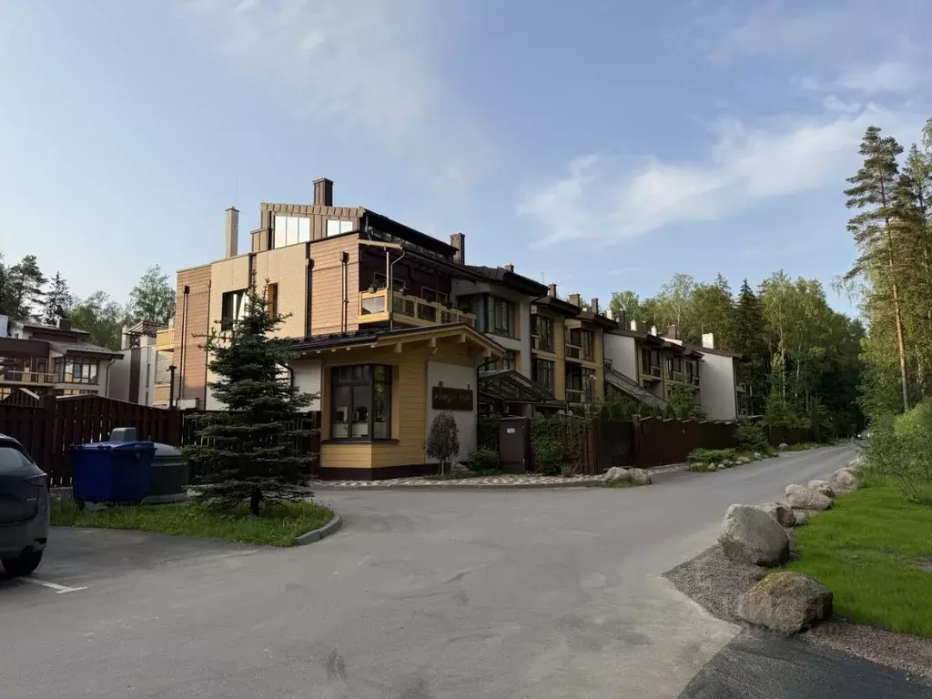 Таунхаус в Санкт-Петербург пос. Лисий Нос, Аллегро-Парк жилой комплекс ... - Фото 0