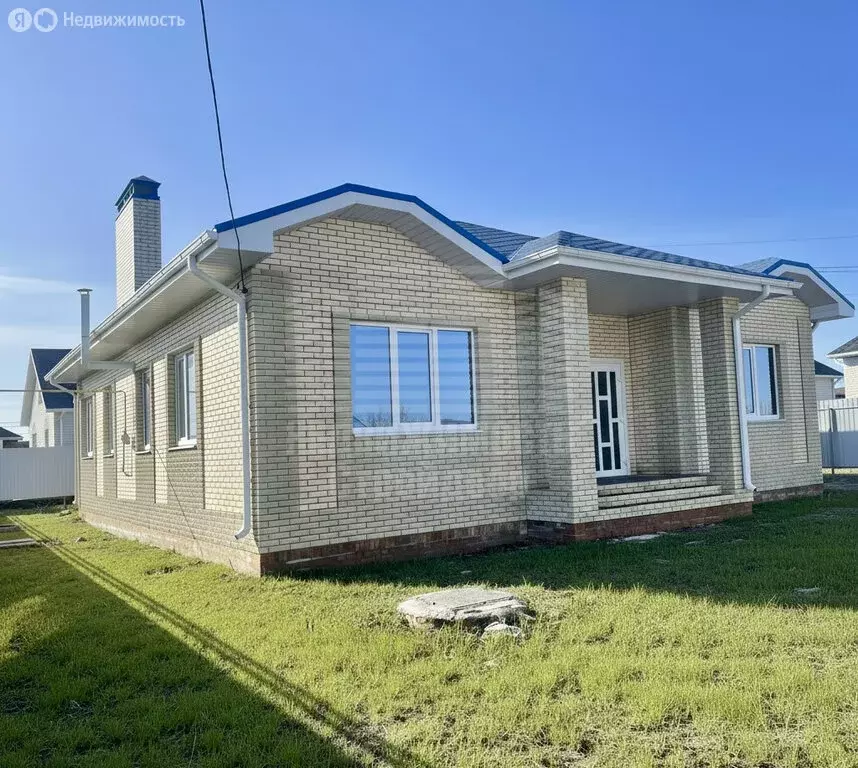 Дом в Неклиновский район, село Новобессергеневка (140 м) - Фото 1