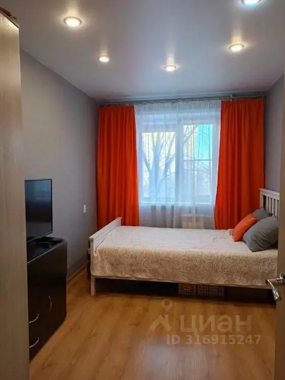 4-к кв. Иркутская область, Иркутск ул. Боткина, 32 (60.6 м) - Фото 0