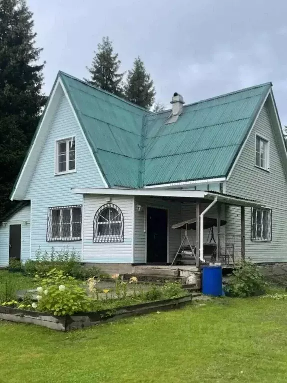 Дом в Ленинградская область, Волховский район, Сясьстройское городское ... - Фото 1