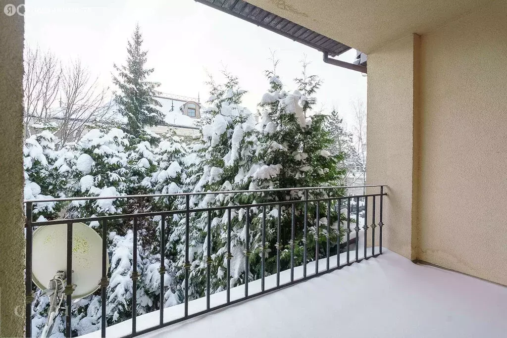 Дом в село Николо-Урюпино, КП Новахово (270 м) - Фото 1