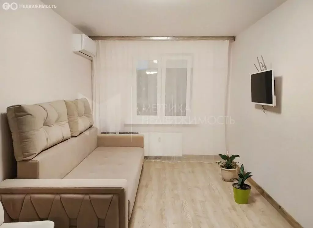 1-комнатная квартира: Тюмень, улица Новосёлов, 107к2 (31.7 м) - Фото 0