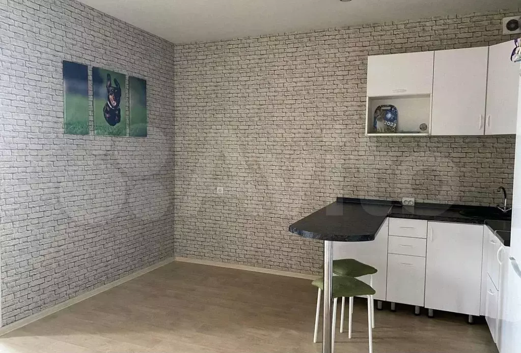 1-к. квартира, 36 м, 3/3 эт. - Фото 1