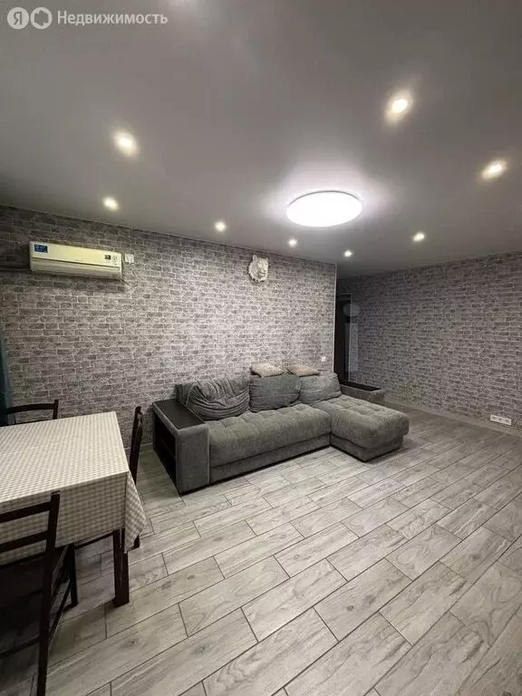 3-комнатная квартира: Ярославль, улица Колышкина, 60 (58.4 м) - Фото 2