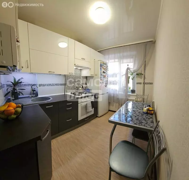 3-комнатная квартира: Уфа, улица Авроры, 5/5 (60.6 м) - Фото 0