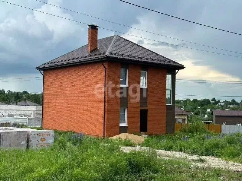 Дом в Калужская область, Калуга ул. 9-я Тарусская, 4 (150 м) - Фото 1