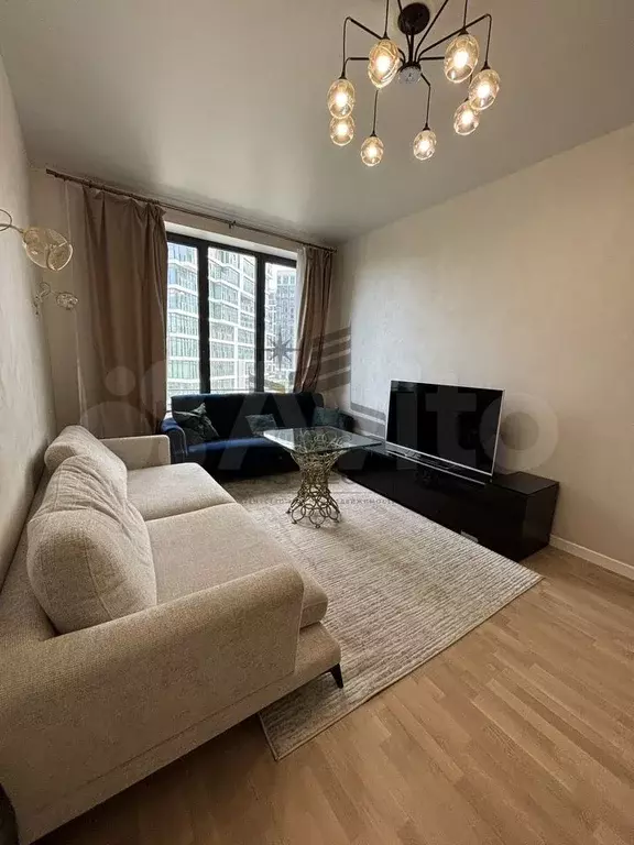 3-к. квартира, 70 м, 4/14 эт. - Фото 0