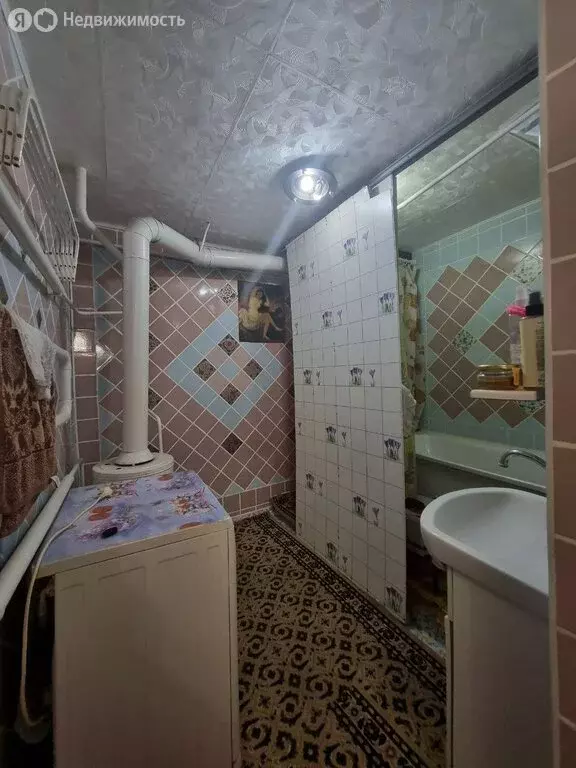 3-комнатная квартира: Краснодар, микрорайон Центральный, улица ... - Фото 0