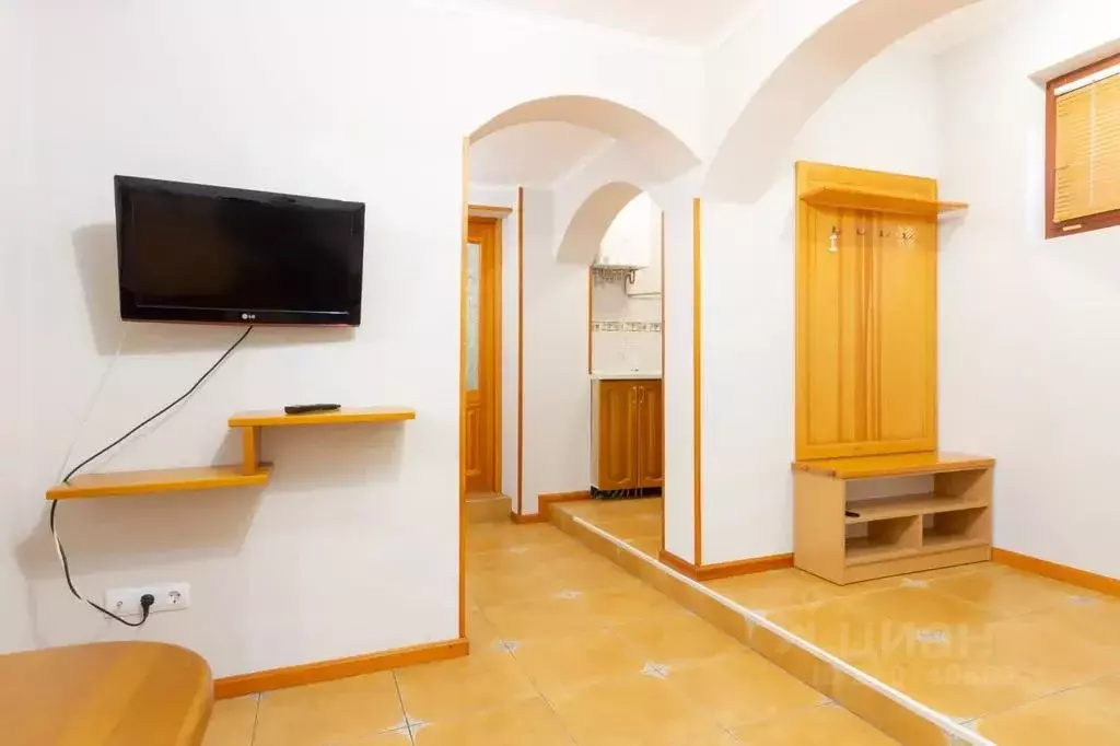 3-к кв. Крым, Ялта ул. Чехова, 19 (60.0 м) - Фото 0